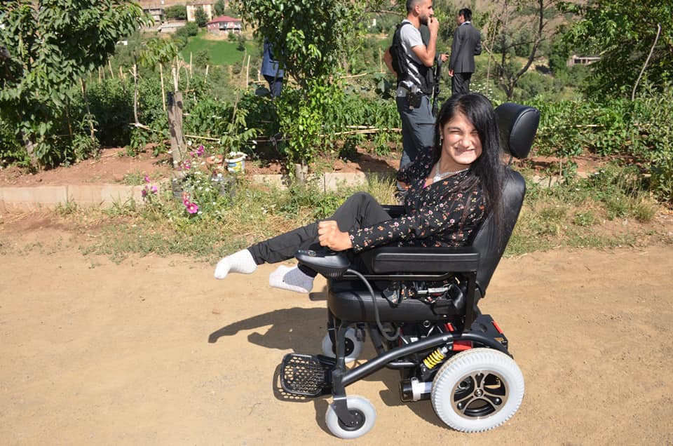 Akülü Tekerlekli Sandalyeler İhtiyaç Sahiplerine Teslim Edildi