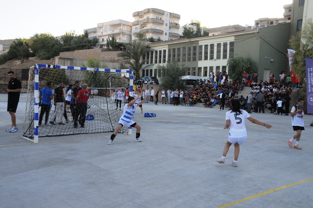 Şırnak'ta "Mahalle Ligi" projesi kapsamında düzenlenen spor etkinliği başladı