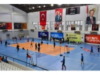 Badminton Bölge Gençler Grup Müsabakaları, Şırnak'ta başladı