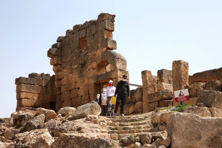 Diyarbakırlı arkeolog, öğrenci olarak adım attığı tarihi Zerzevan Kalesi'nin "alan sorumlusu" oldu