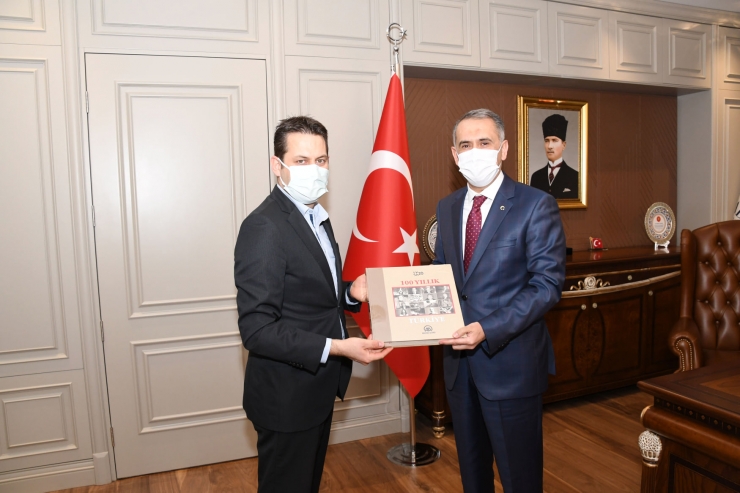 Adıyaman Valisi Çuhadar, AA Gaziantep Bölge Müdürü Bağrık'ı kabul etti