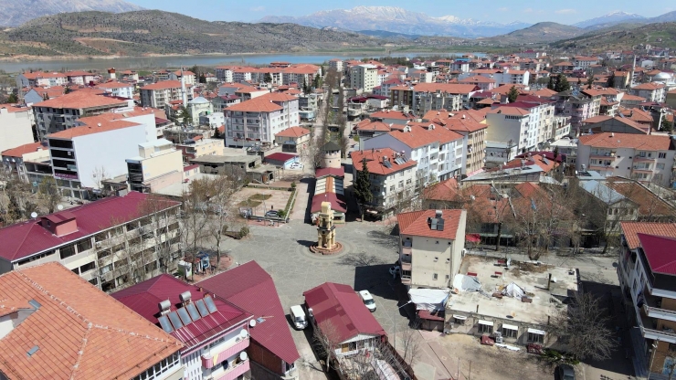 Adıyaman'da kısıtlamada cadde ve sokaklar boş kaldı