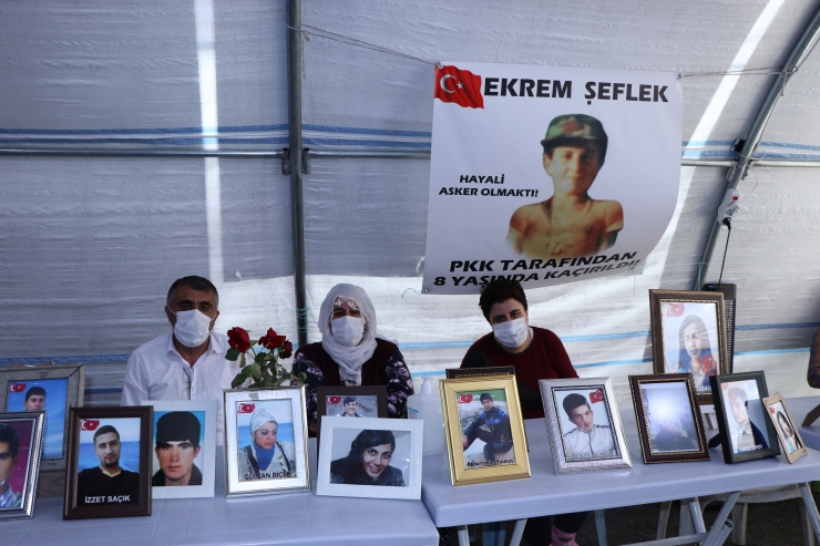 Evlatlarını çocuk yaşta terörün pençesine kaptıran Diyarbakır anneleri, 23 Nisan'ı buruk karşılıyor