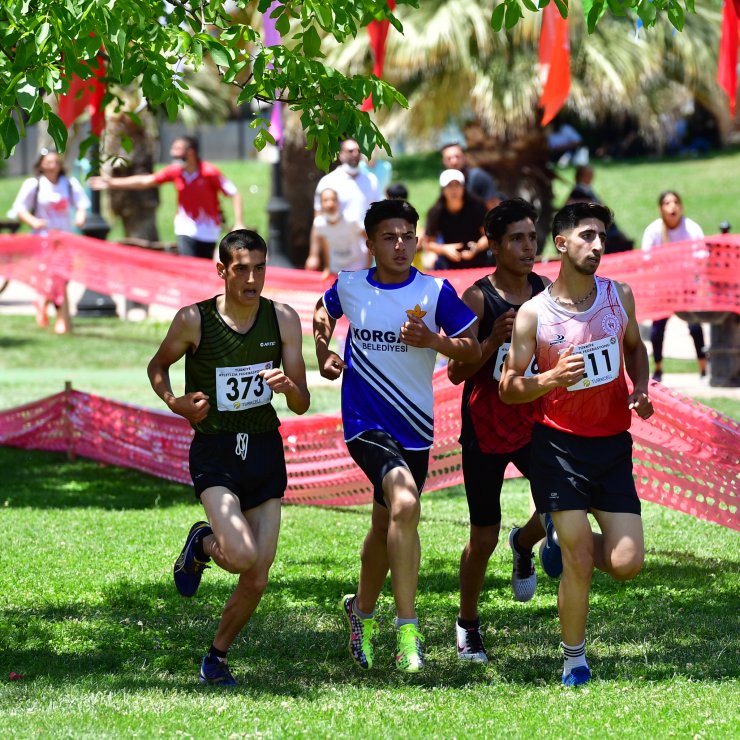 Atletizm Geliştirme Projesi ve Bölgesel Kros finalleri Gaziantep'te yapıldı