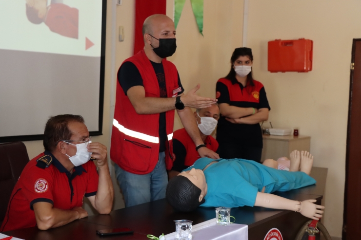 Şanlıurfa Büyükşehir Belediyesinden temel ilk yardım eğitim
