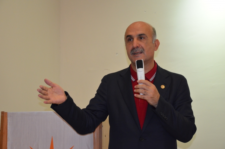 Hasankeyf'te AK Parti İlçe Danışma Kurulu toplantısı yapıldı