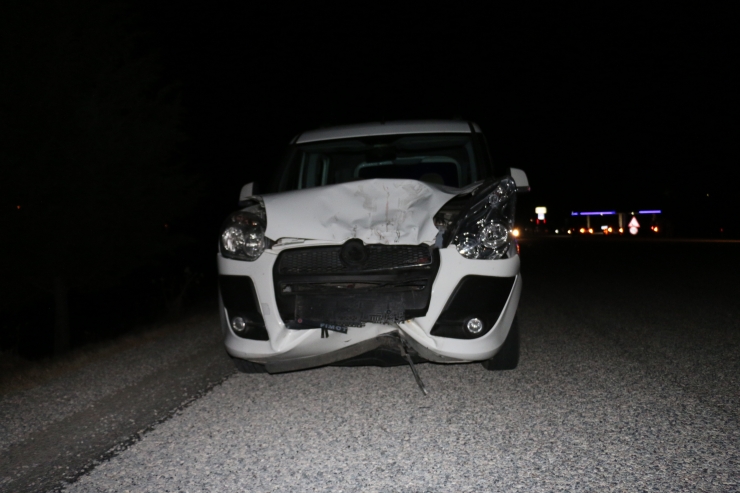 Adıyaman'da motosiklet ile hafif ticari araç çarpıştı: 1 ölü, 1 yaralı