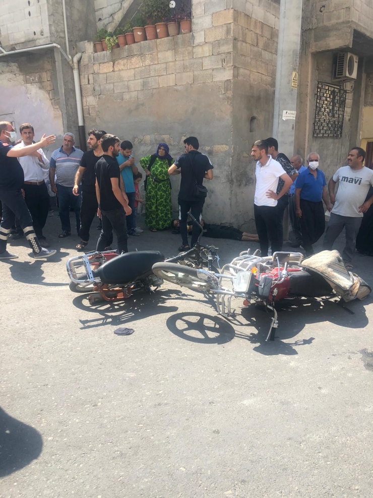 Şanlıurfa'da iki motosiklet çarpıştı: 2 yaralı