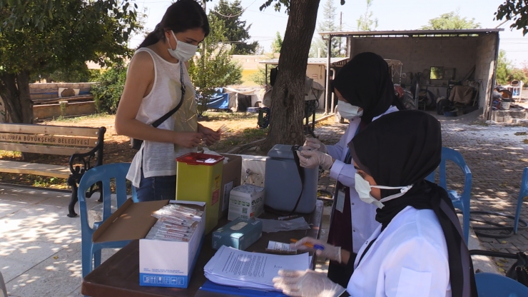 Kovid-19 aşı haritasında son sıradaki Şanlıurfa'da sahadaki ekip sayısı iki katına çıkarıldı