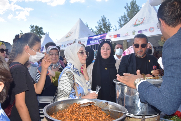 Birecik Kültür ve Lezzet Festivali başladı