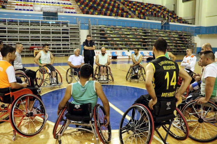 Şanlıurfa'daki tekerlekli sandalye basketbol takımında Beşiktaş maçı heyecanı