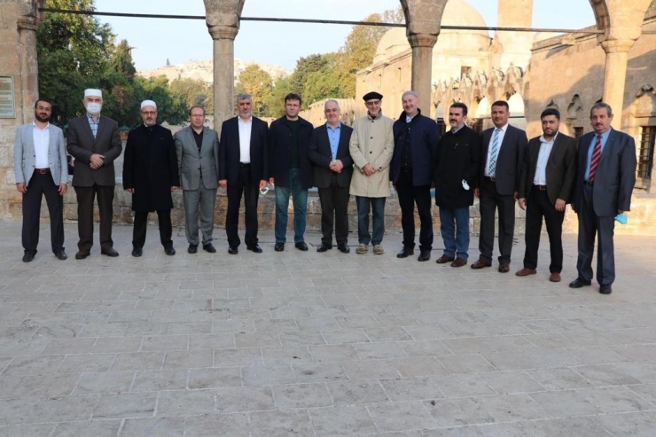 Bosna Hersek İslam Birliği Başkanı Kavazoviç, Şanlıurfa'da ziyaretlerde bulundu