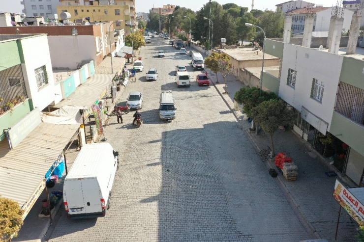 Şanlıurfa Büyükşehir Belediyesi'nin Akçakale'deki üst yapı çalışmaları
