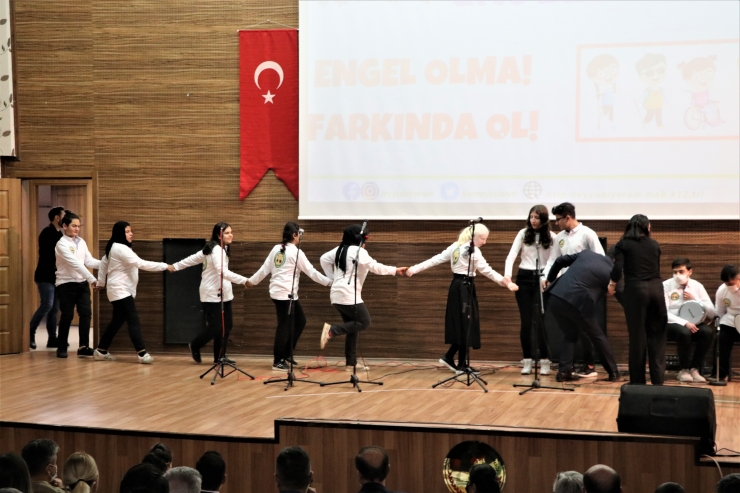 Gaziantep ve Şanlıurfa'da, 3 Aralık Dünya Engelliler Günü kapsamında etkinlikler yapıldı