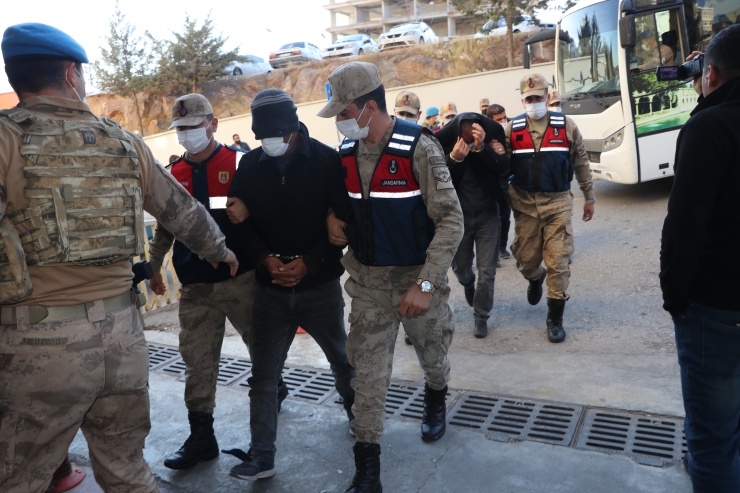 Şanlıurfa'da sahte EFT dekontuyla dolandırıcılık yapan 5 şüpheli yakalandı