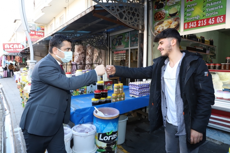 Cizre Kaymakamı Mehmet Tunç, esnafı ziyaret etti