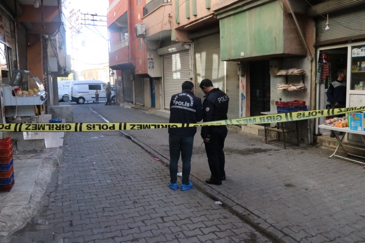 Şanlıurfa'da silahlı saldırıya uğrayan iki kardeşten biri öldü