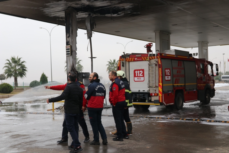 Şanlıurfa'da akaryakıt istasyonunda çıkan yangın söndürüldü