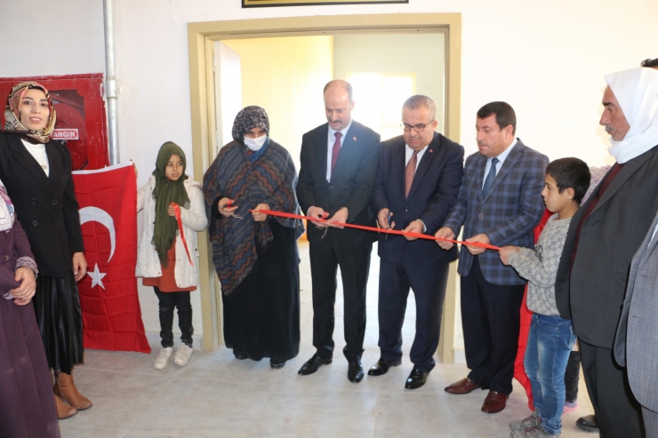 Şanlıurfa'da Şehit İbrahim Tunçay anısına çocuk kütüphanesi açıldı