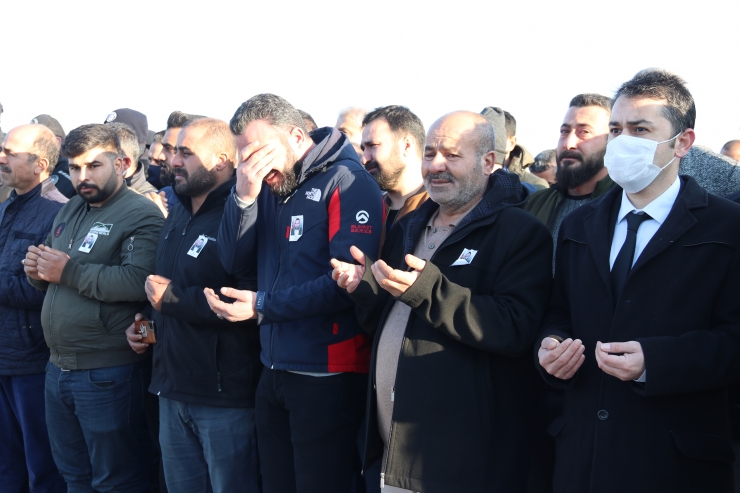 Rasulayn'da şehit olan DSİ personelinin naaşı memleketi Balıkesir'e uğurlandı