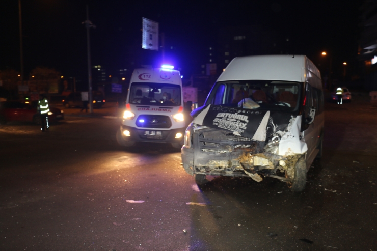 Adıyaman'daki trafik kazalarında 7 kişi yaralandı