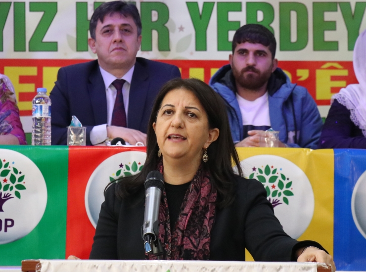 HDP Eş Genel Başkanı Buldan, partisinin Batman il kongresinde konuştu: