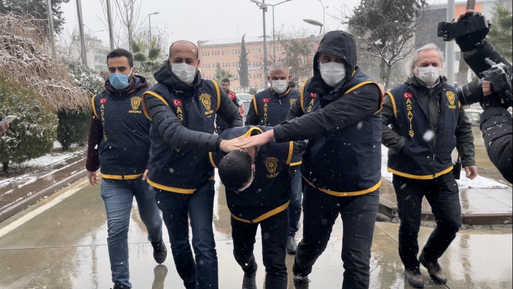 Adıyaman'da eşini bıçaklayarak öldüren koca tutuklandı