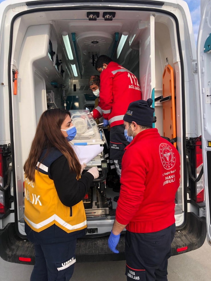Adıyaman'da kalp hastası bebek ambulans uçakla Konya'ya sevk edildi