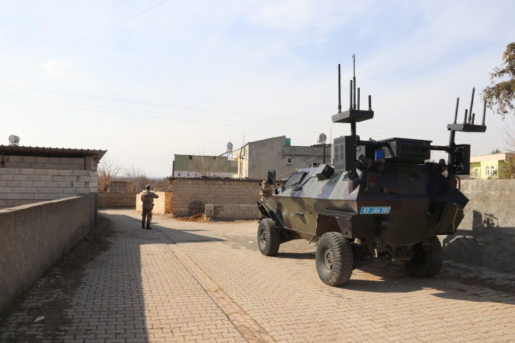 Şanlıurfa'da arazi anlaşmazlığı kavgasında ağabeyinin silahla vurduğu kadın ve eşi öldü