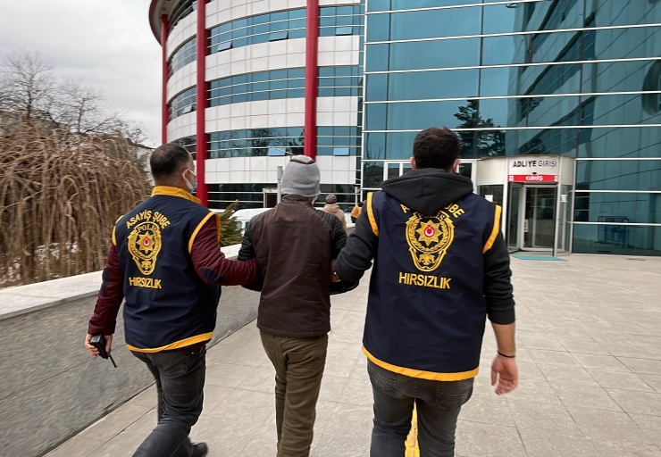 GÜNCELLEME - Adıyaman'da hırsızlık operasyonunda gözaltına alınan 3 zanlı tutuklandı
