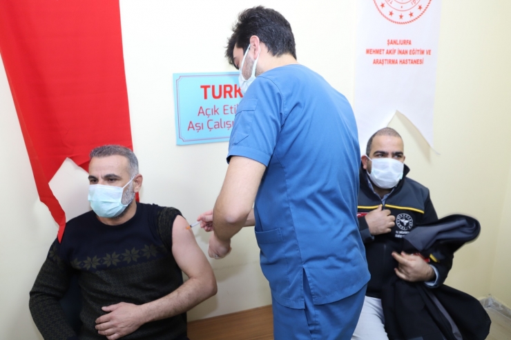 Şanlıurfa'da "TURKOVAC aşısı yaptırın" çağrısı