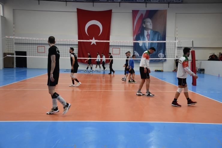 Cizre Belediyespor, Bursa Büyükşehir Belediye maçı hazırlıklarını sürdürüyor