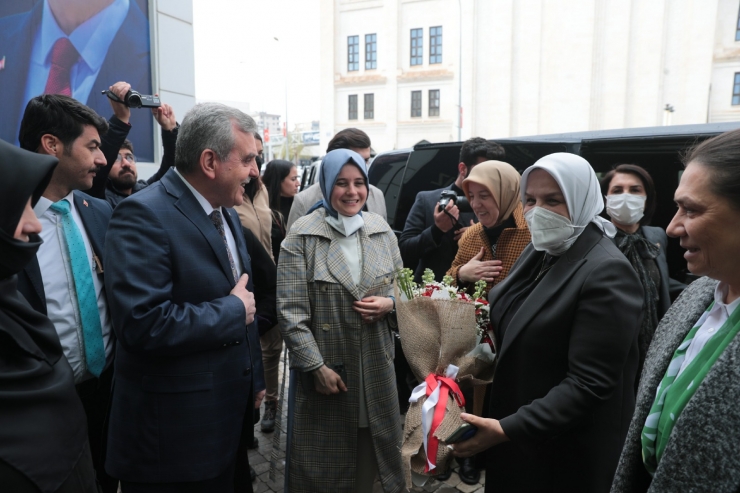 AK Parti'li Keşir, Şanlıurfa Büyükşehir Belediyesini ziyaret etti