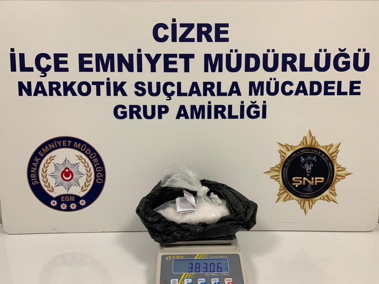 Şırnak'ta uyuşturucu ve kaçakçılık operasyonlarında 4 zanlı tutuklandı