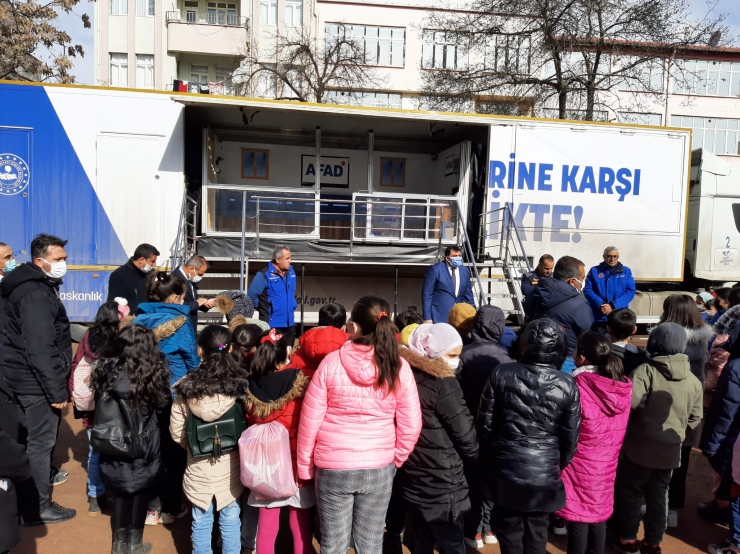 AFAD Deprem Simülasyon Tırı Gölbaşı'nda