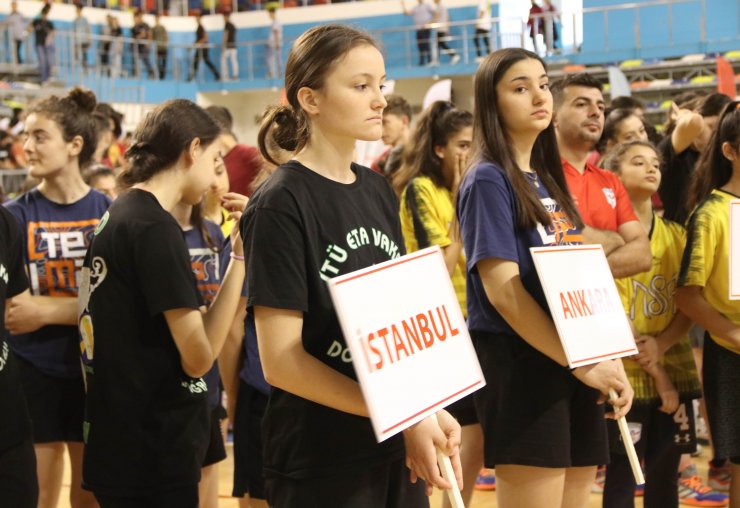 Okul Sporları Basketbol Gençler B Türkiye Birinciliği maçları Şanlıurfa'da başladı