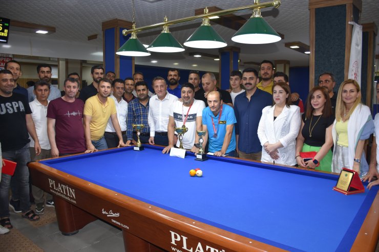 Şırnak’ta 3 bant bilardo turnuvası sona erdi
