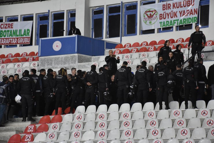 Voleybol maçının ardından çıkan olaylarda 3 kişi gözaltına alındı