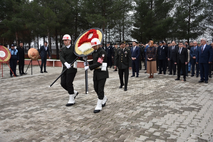 Siverek'te 18 Mart Çanakkale Deniz Zaferi ve Şehitleri Anma Günü programı düzenlendi