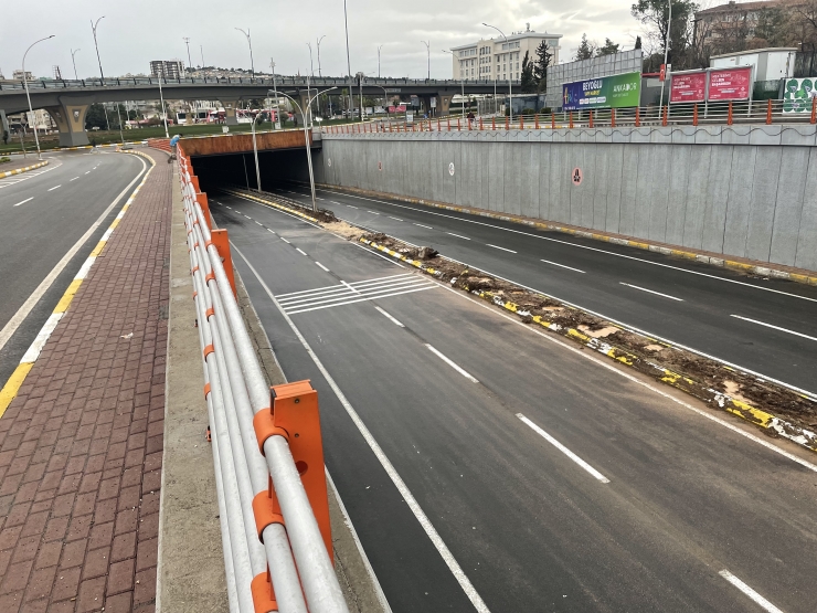 Şanlıurfa'da 5 kişinin hayatını kaybettiği köprülü kavşak ve alt geçitteki çalışmalar tamamlandı