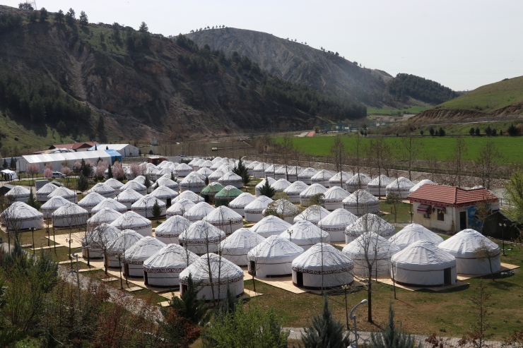 Bakan Karaismailoğlu, Adıyaman'da oluşturulan eğitim kampüsünü inceledi: