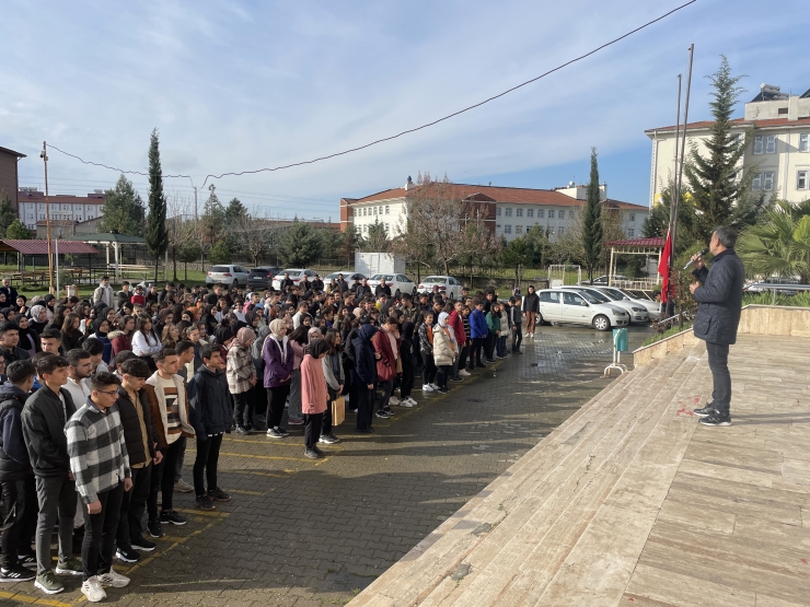 Depremin vurduğu Adıyaman'ın 5 ilçesindeki okullarda ders zili çaldı